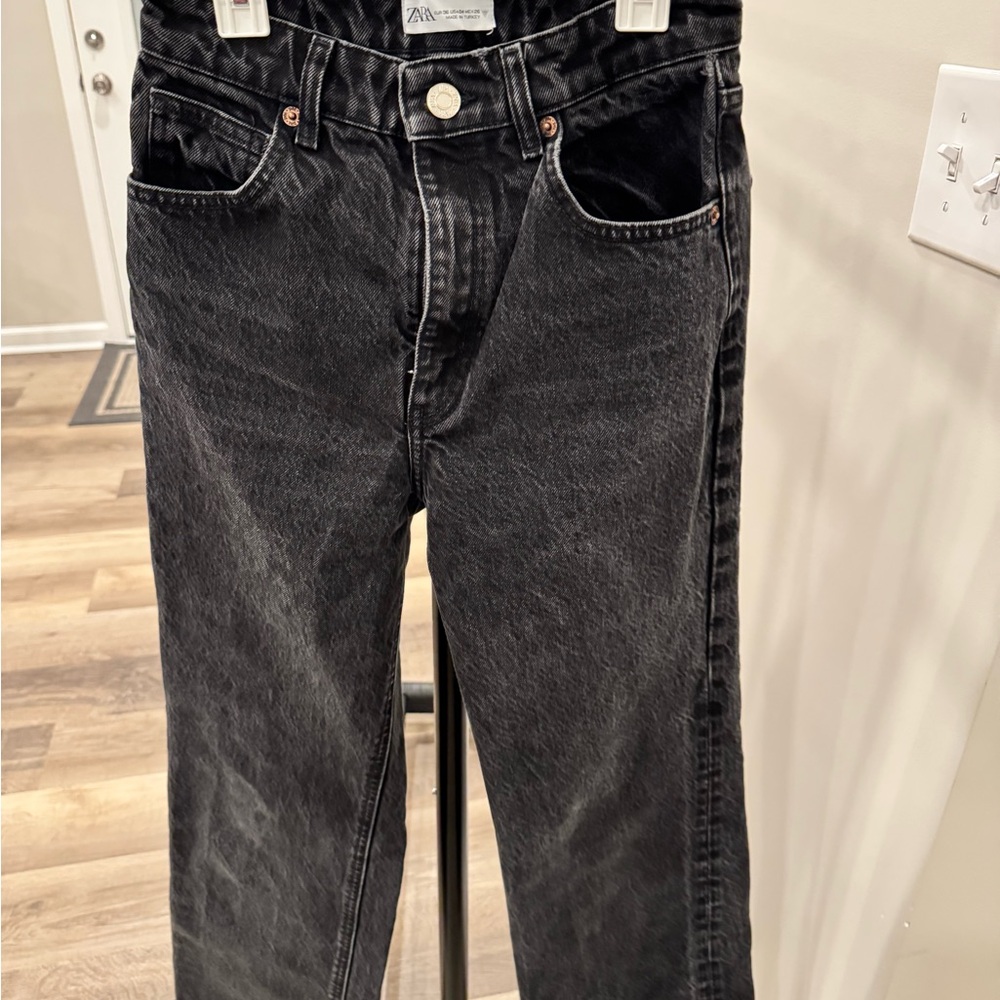 Zara Men's Charcoal Straight Jeans